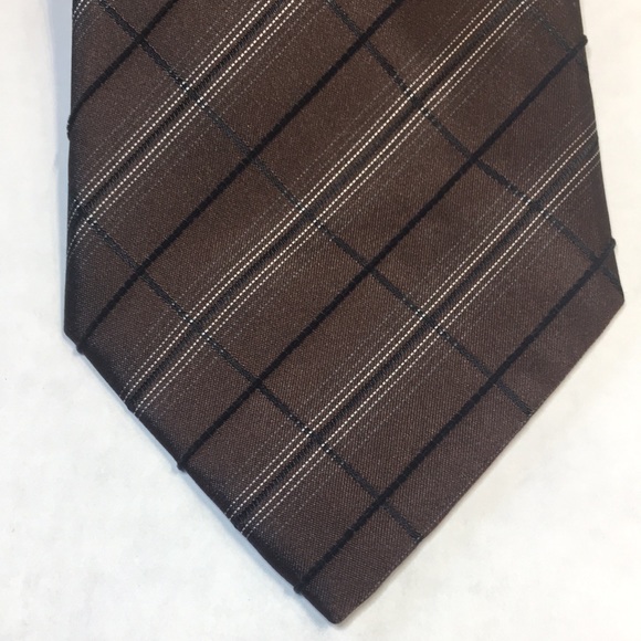 Hudson Room-dark brown with black plaid, 100% silk Italian made tie. LIKE NEW - Picture 4 of 11